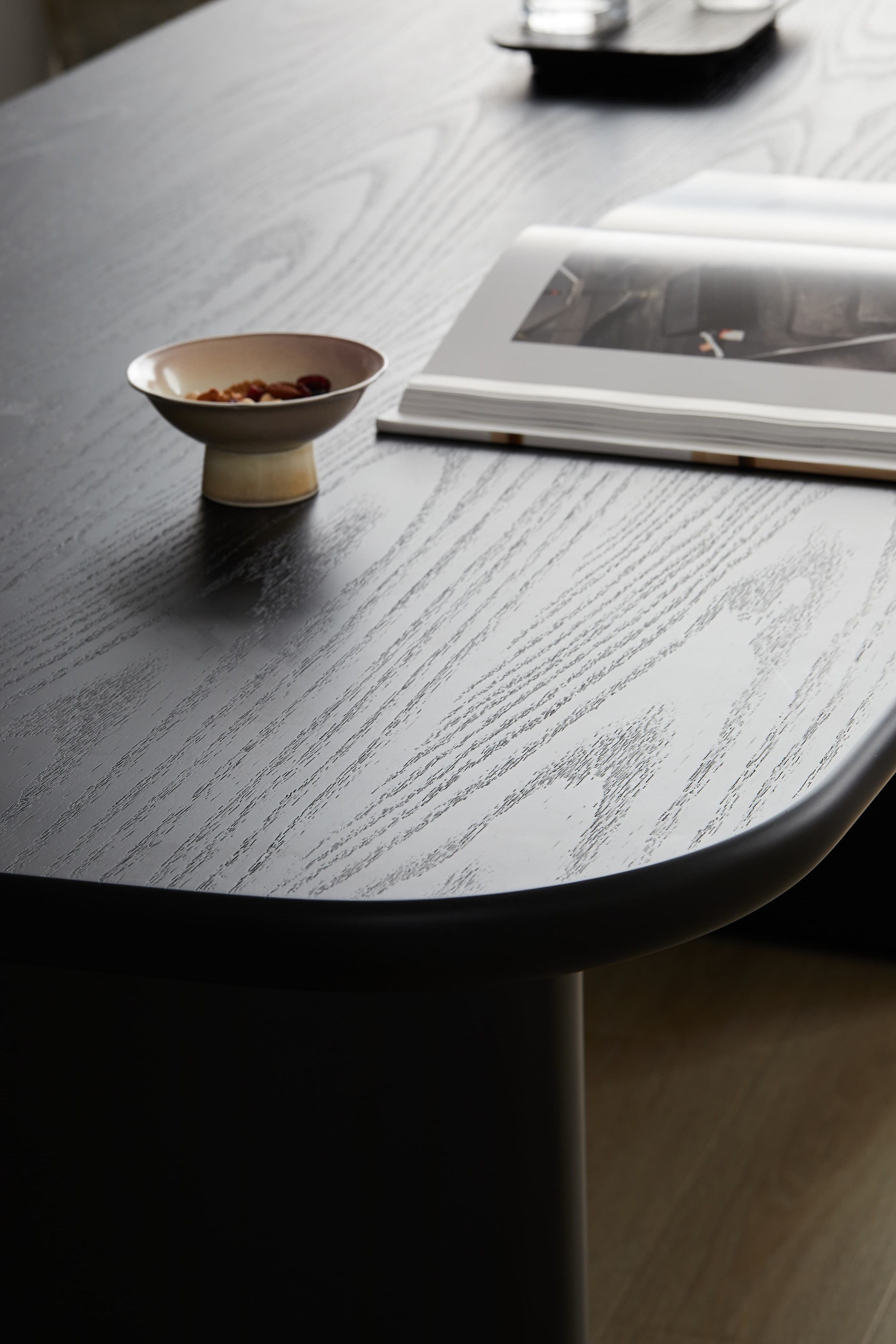 Pebble Table